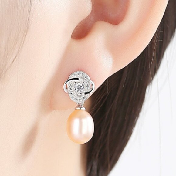 Silver Pearl Earrings - Picture 3 of 3